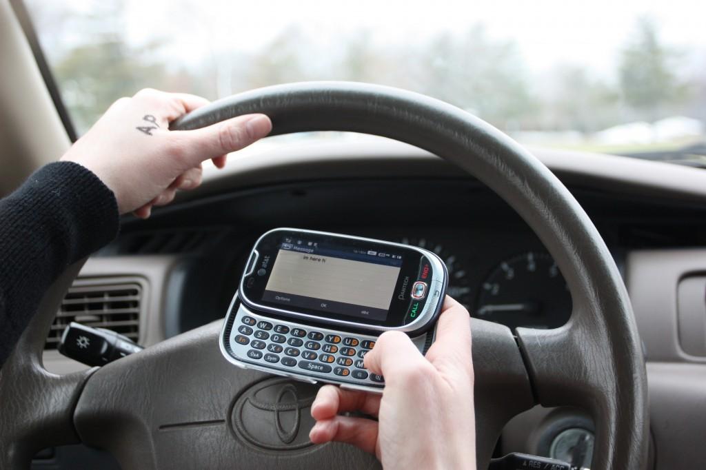 Texting while driving banned in Kirkwood