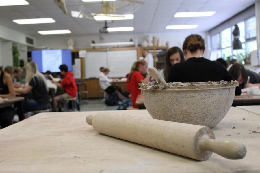 The bowl of left over clay from the 5th period projects sits in the back of the room. 