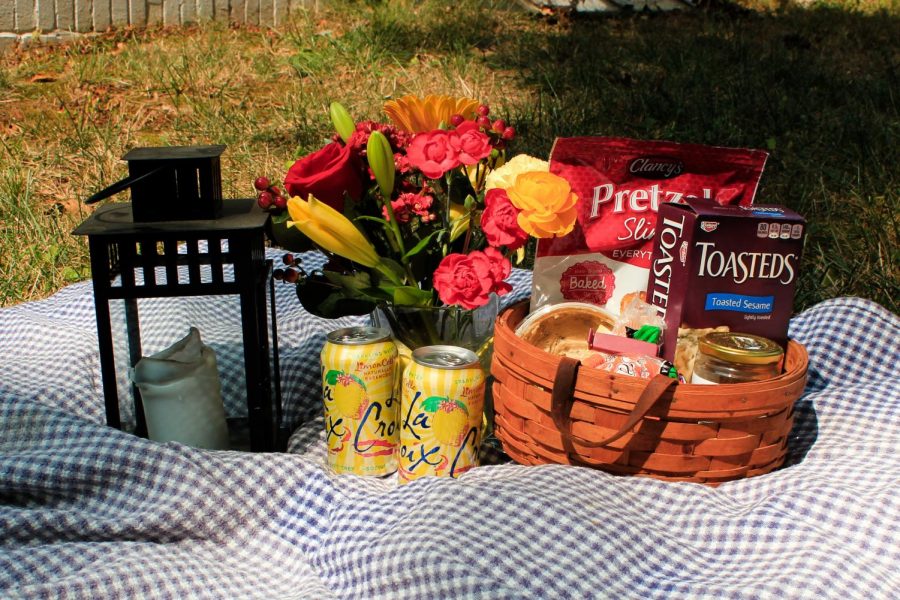 A picnic is perfect for the cooler weather.