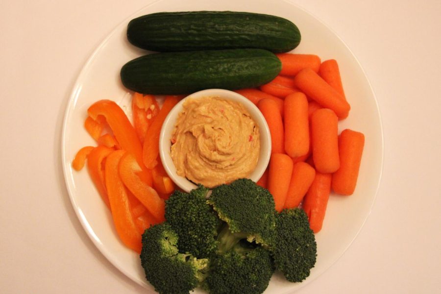 Hummus and veggies